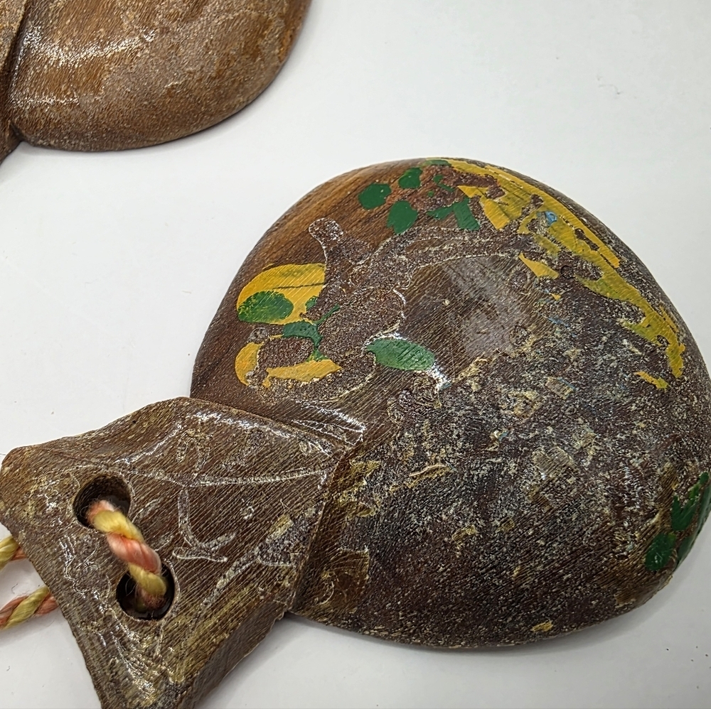 Wooden Castanets with Rope - Picture 5 of 15
